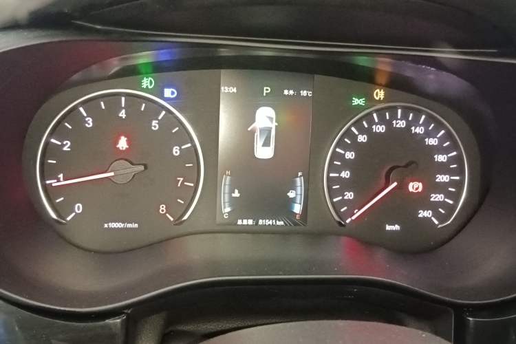 Used BYD Song MAX 2017 1.5T Automatic Smart Connect Elite 7-Seater Instrument Cluster