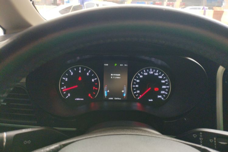 Used BYD Song MAX 2017 1.5T Automatic Smart Connect Luxury 7-Seater Instrument Cluster