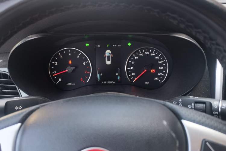 Used BYD Song MAX 2017 1.5T Automatic Smart Connect Elite 7-Seater Instrument Cluster