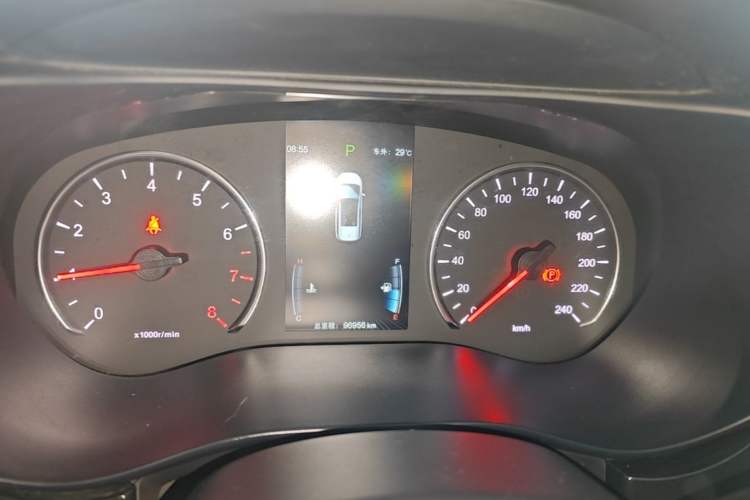 Used BYD Song MAX 2017 1.5T Automatic Smart Connect Elite 7-Seater Instrument Cluster