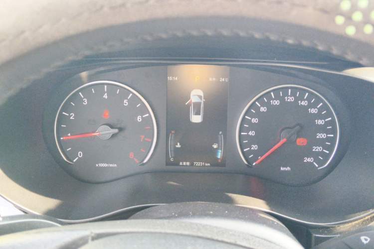Used BYD Song MAX 2017 1.5T Automatic Smart Connect Elite 7-Seater Instrument Cluster
