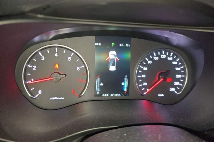 Used BYD Song MAX 2017 1.5T Automatic Smart Connect Elite 7-Seater Instrument Cluster