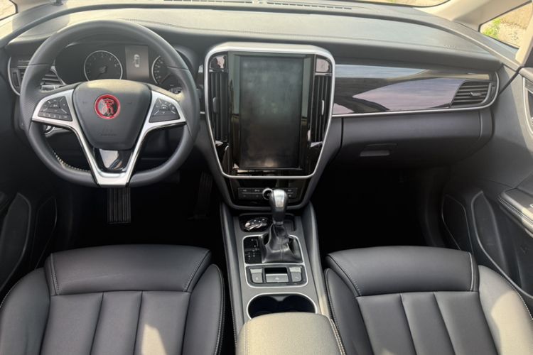 Used BYD Song MAX 2017 1.5T Automatic Smart Connect Elite 7-Seater Interior 1