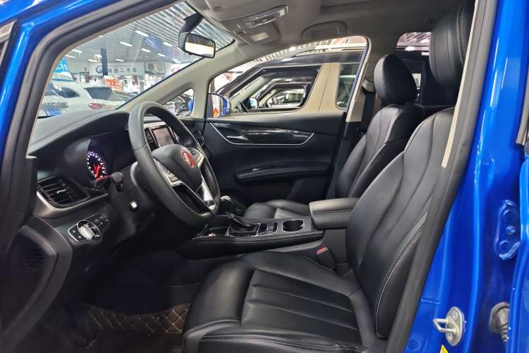 Used BYD Song MAX 2017 1.5T Automatic Smart Connect Prestige 7-Seater Interior 2