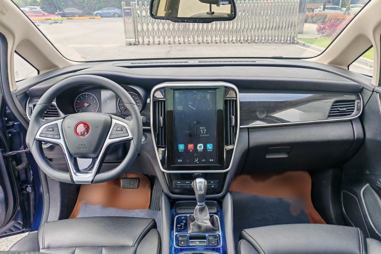 Used BYD Song MAX 2017 1.5T Automatic Smart Connect Elite 7-Seater Interior 2
