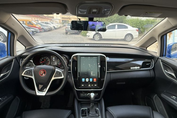 Used BYD Song MAX 2017 1.5T Automatic Smart Connect Elite 7-Seater Interior 4