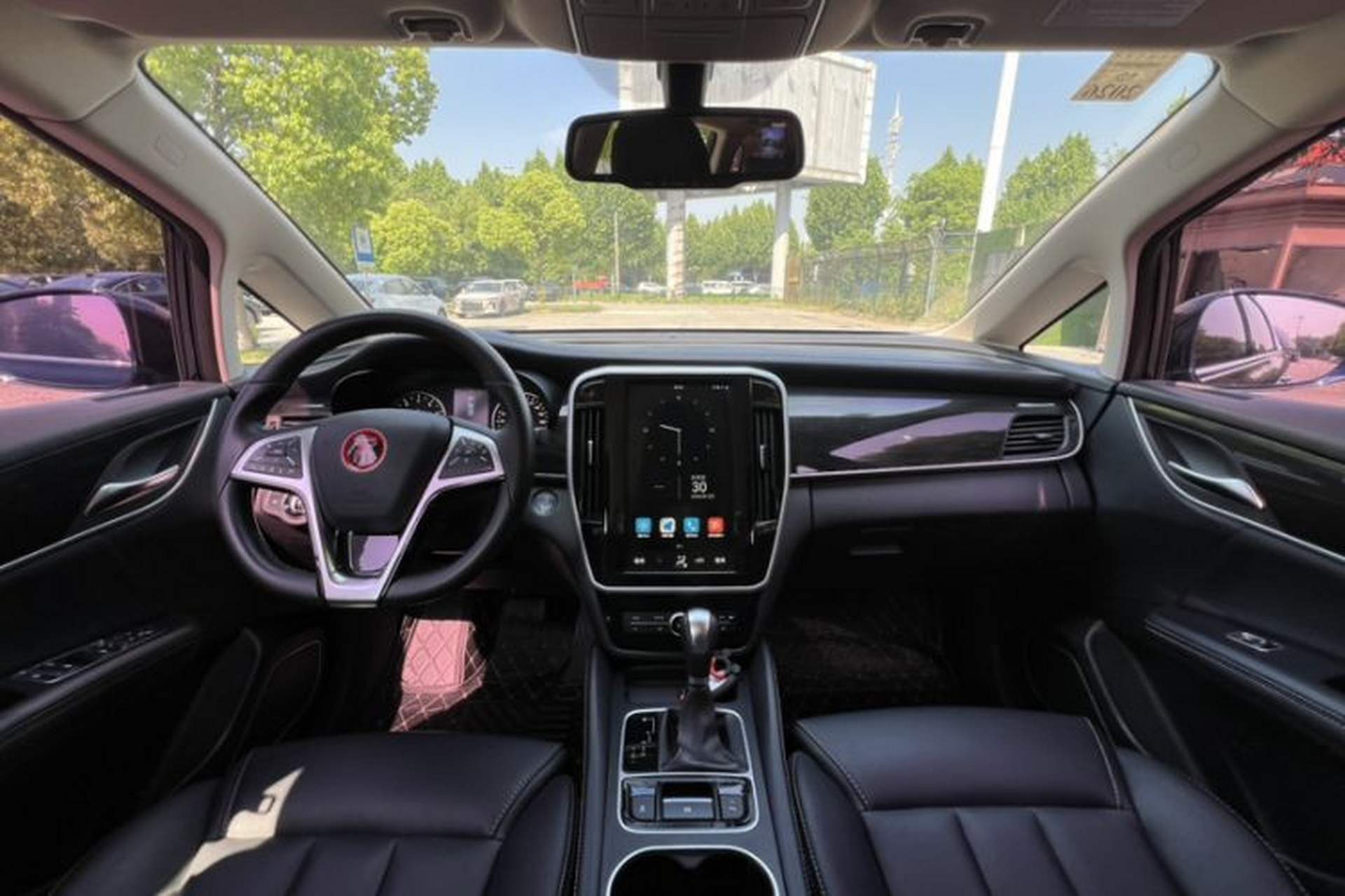 Used BYD Song MAX 2017 1.5T Automatic Smart Connect Luxury 7-Seater Interior 7