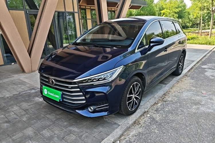 Used BYD Song MAX 2017 1.5T Manual Smart Connect Luxury 7-Seater Guazi used car, China used car export, Used car for sale, Used  cars, Cheapest cars for sale