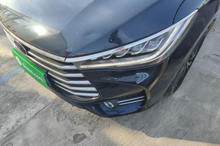 Used BYD Song MAX 2017 1.5T Automatic Smart Connect Luxury 7-Seater Left Front Headlight