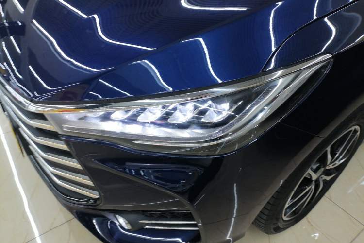 Used BYD Song MAX 2017 1.5T Automatic Smart Connect Luxury 7-Seater Left Front Headlight