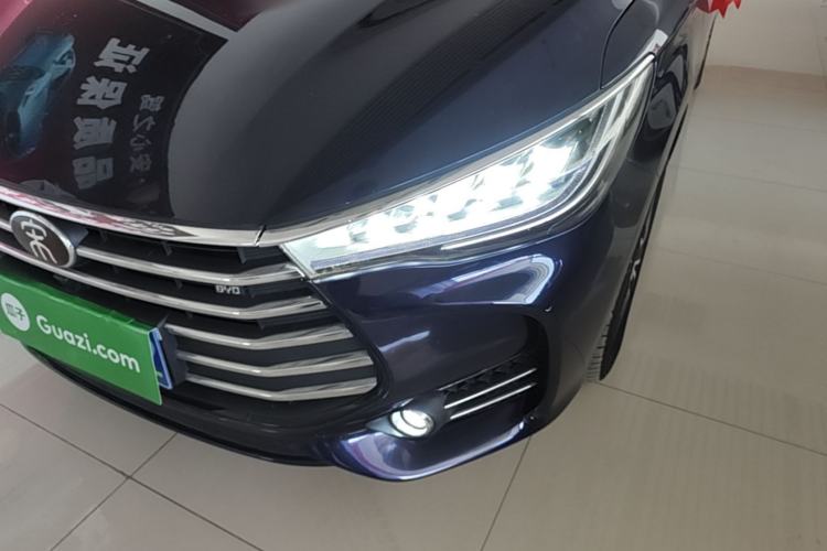 Used BYD Song MAX 2017 1.5T Manual Smart Connect Luxury 7-Seater Left Front Headlight
