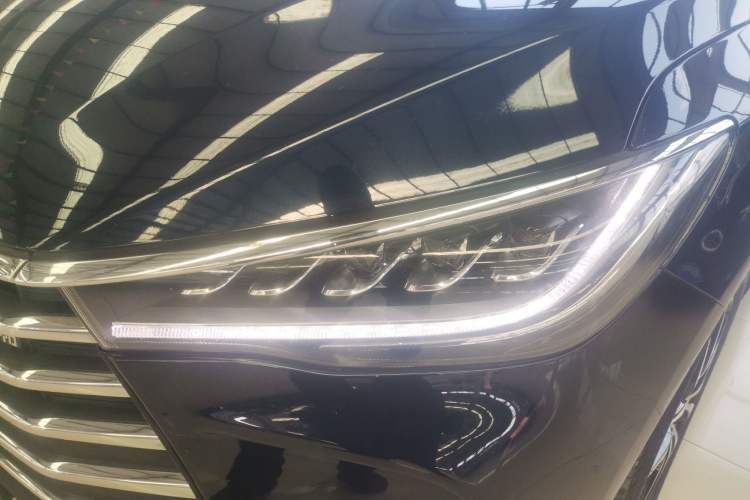 Used BYD Song MAX 2017 1.5T Automatic Smart Connect Elite 7-Seater Left Front Headlight