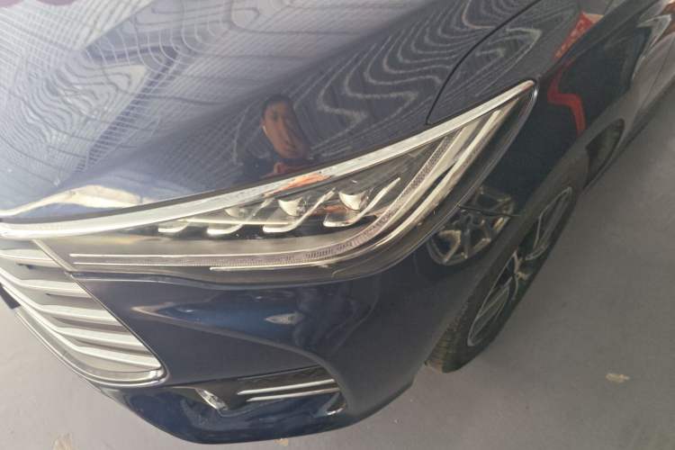 Used BYD Song MAX 2017 1.5T Manual Smart Connect Luxury 7-Seater Left Front Headlight