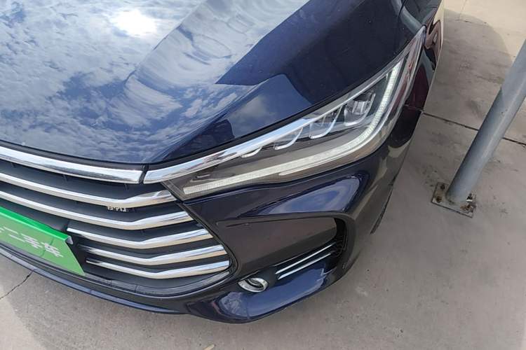 Used BYD Song MAX 2017 1.5T Automatic Smart Connect Luxury 7-Seater Left Front Headlight