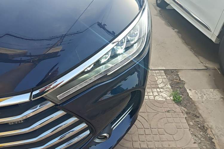 Used BYD Song MAX 2017 1.5T Automatic Smart Connect Luxury 7-Seater Left Front Headlight