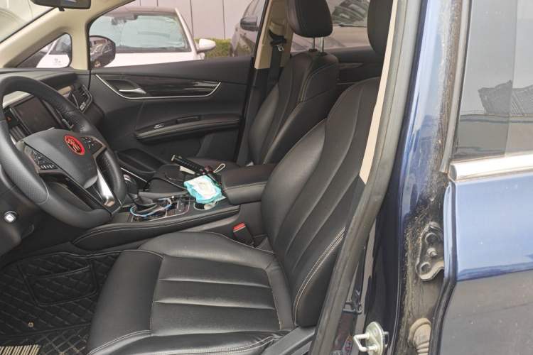 Used BYD Song MAX 2017 1.5T Automatic Smart Connect Elite 7-Seater Left Front Seat