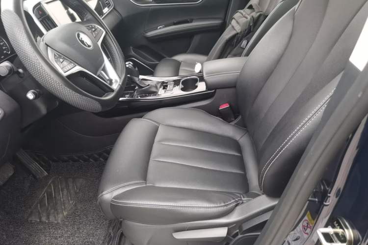 Used BYD Song MAX 2017 1.5T Automatic Smart Connect Elite 7-Seater Left Front Seat