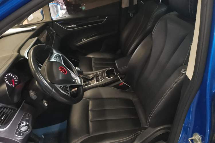 Used BYD Song MAX 2017 1.5T Automatic Smart Connect Elite 7-Seater Left Front Seat