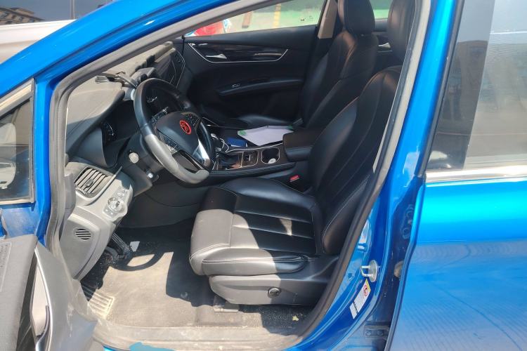 Used BYD Song MAX 2017 1.5T Automatic Smart Connect Prestige 7-Seater Left Front Seat