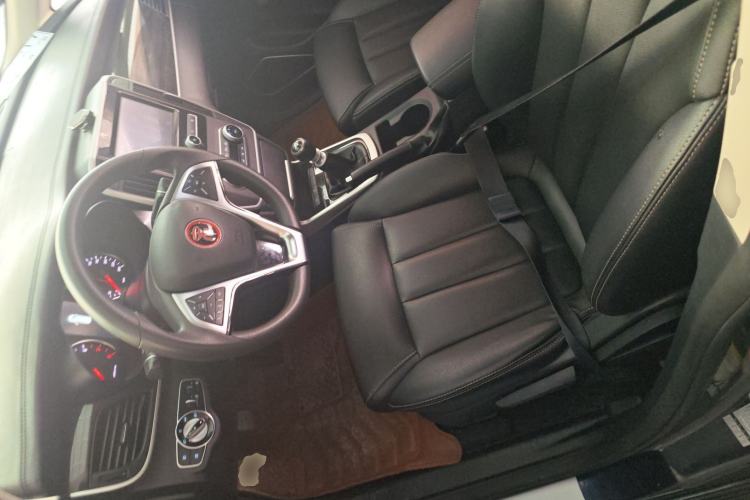 Used BYD Song MAX 2017 1.5T Manual Smart Connect Luxury 7-Seater Left Front Seat