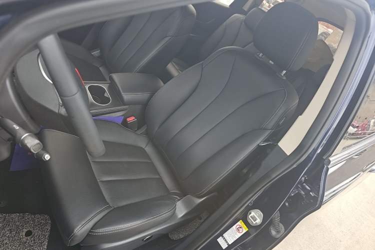 Used BYD Song MAX 2017 1.5T Automatic Smart Connect Prestige 7-Seater Left Front Seat