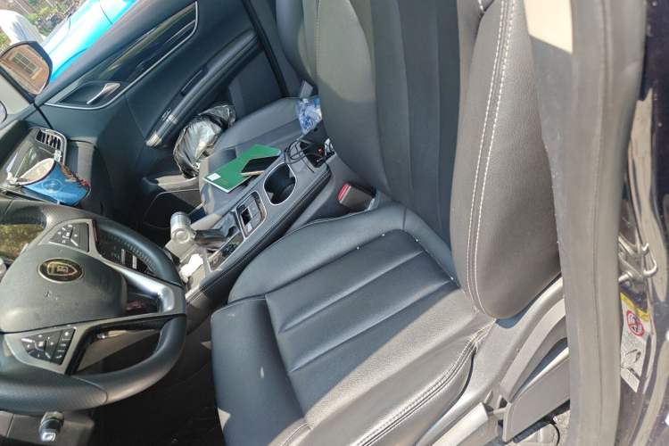 Used BYD Song MAX 2017 1.5T Automatic Smart Connect Elite 7-Seater Left Front Seat