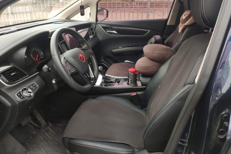 Used BYD Song MAX 2017 1.5T Automatic Smart Connect Elite 7-Seater Left Front Seat