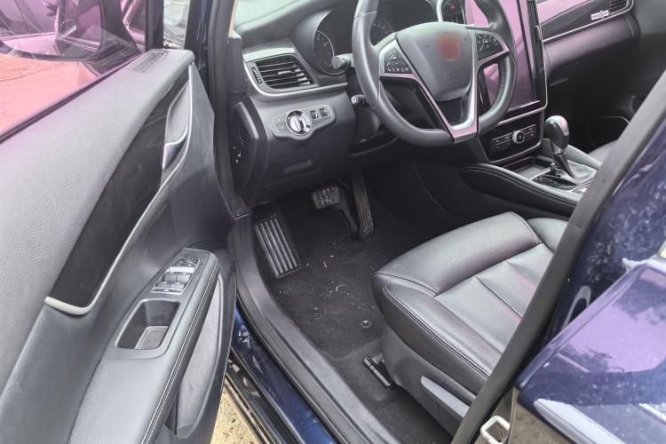 Used BYD Song MAX 2017 1.5T Automatic Smart Connect Elite 7-Seater Left Front Seat