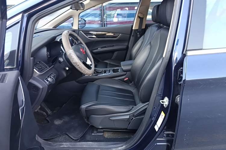 Used BYD Song MAX 2017 1.5T Automatic Smart Connect Elite 7-Seater Left Front Seat
