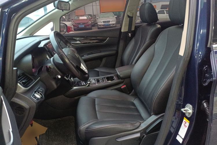Used BYD Song MAX 2017 1.5T Automatic Smart Connect Elite 7-Seater Left Front Seat