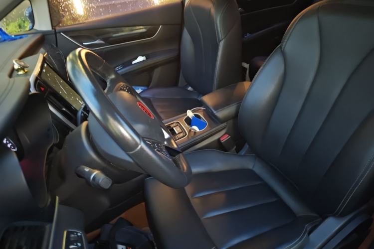 Used BYD Song MAX 2017 1.5T Automatic Smart Connect Luxury 7-Seater Left Front Seat