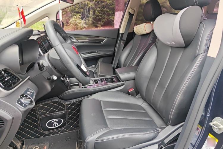 Used BYD Song MAX 2017 1.5T Automatic Smart Connect Elite 7-Seater Left Front Seat