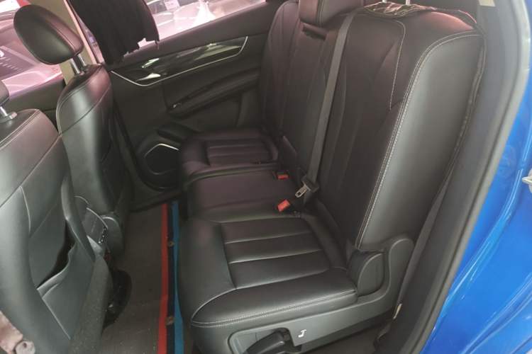 Used BYD Song MAX 2017 1.5T Automatic Smart Connect Elite 7-Seater Left Rear Seat