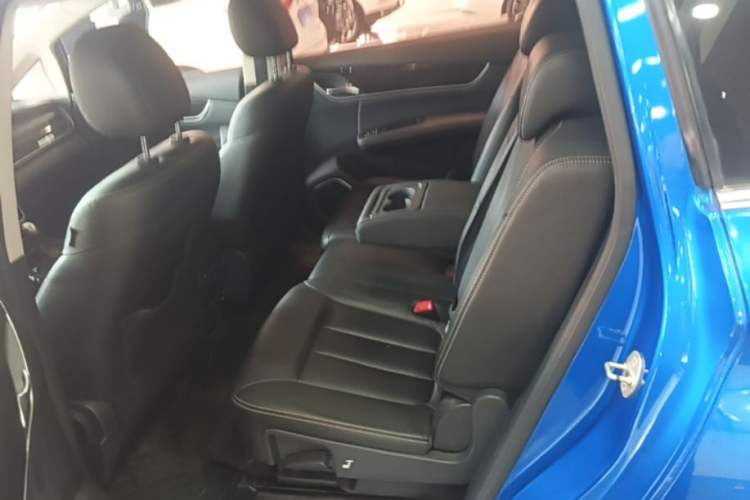 Used BYD Song MAX 2017 1.5T Automatic Smart Connect Elite 7-Seater Left Rear Seat
