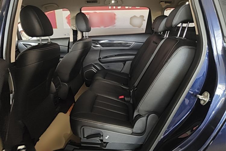 Used BYD Song MAX 2017 1.5T Manual Smart Connect Luxury 7-Seater Left Rear Seat