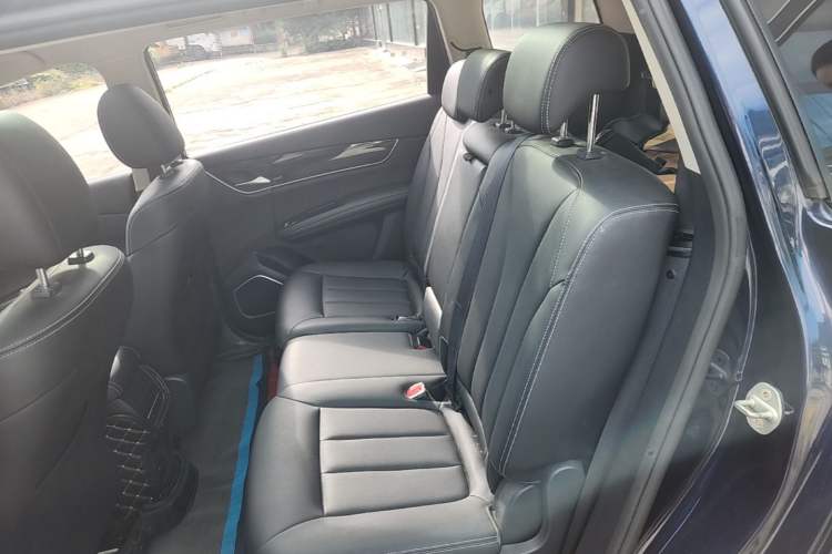 Used BYD Song MAX 2017 1.5T Automatic Smart Connect Elite 7-Seater Left Rear Seat