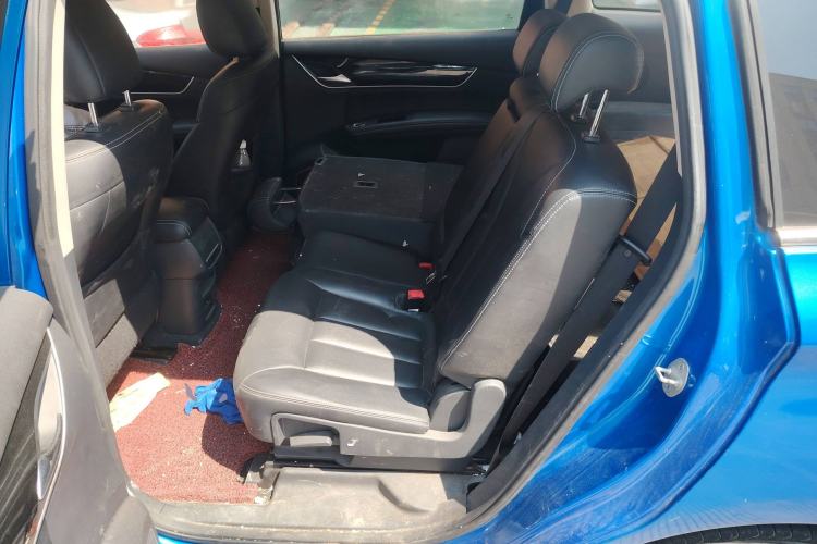 Used BYD Song MAX 2017 1.5T Automatic Smart Connect Prestige 7-Seater Left Rear Seat
