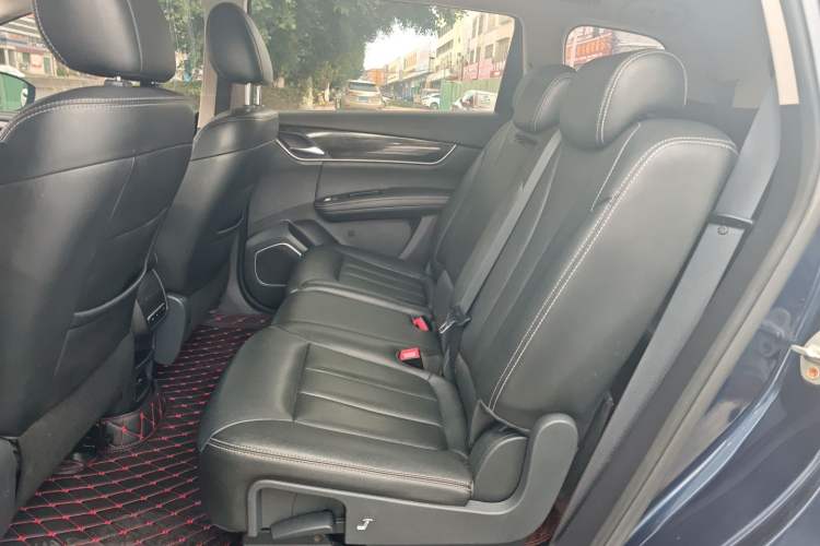 Used BYD Song MAX 2017 1.5T Automatic Smart Connect Prestige 7-Seater Left Rear Seat