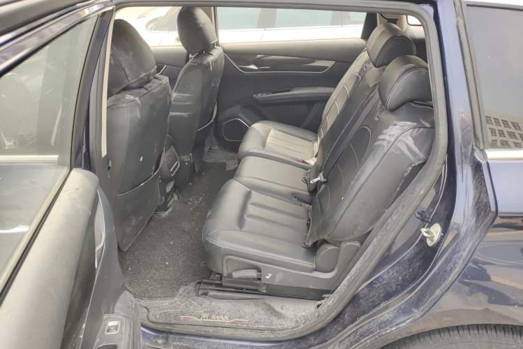 Used BYD Song MAX 2017 1.5T Automatic Smart Connect Prestige 7-Seater Left Rear Seat