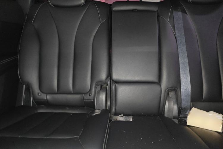 Used BYD Song MAX 2017 1.5T Automatic Smart Connect Elite 7-Seater Left Rear Seat
