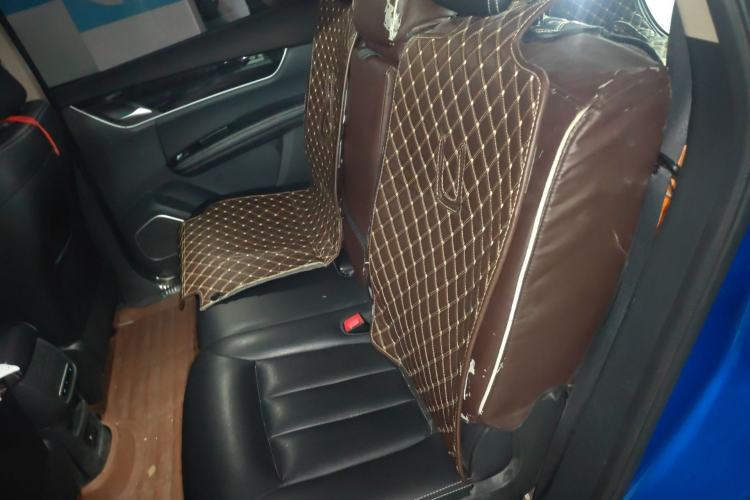 Used BYD Song MAX 2017 1.5T Automatic Smart Connect Prestige 7-Seater Left Rear Seat