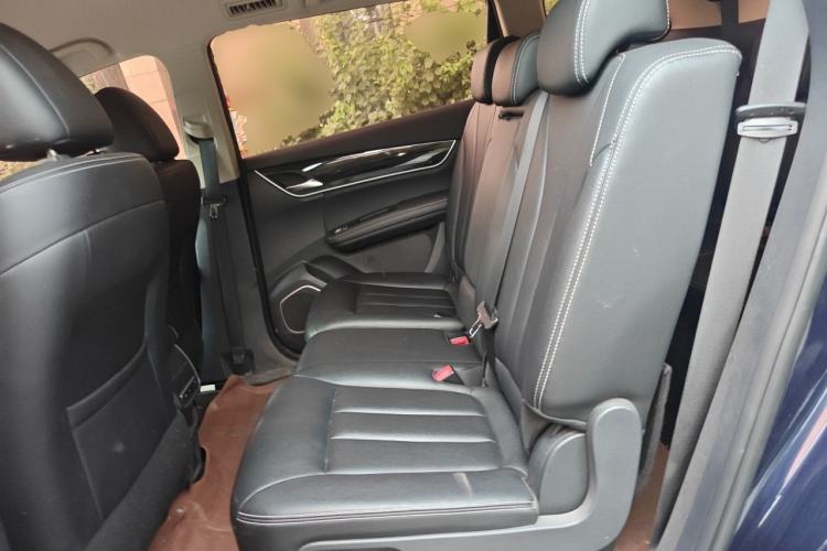 Used BYD Song MAX 2017 1.5T Manual Smart Connect Luxury 7-Seater Left Rear Seat