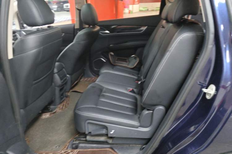 Used BYD Song MAX 2017 1.5T Automatic Smart Connect Elite 7-Seater Left Rear Seat