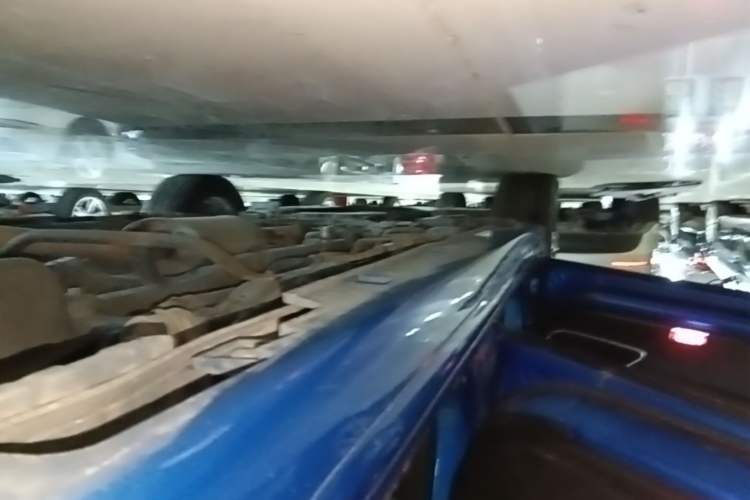 Used BYD Song MAX 2017 1.5T Automatic Smart Connect Elite 7-Seater Left Side Sill