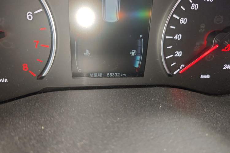 Used BYD Song MAX 2017 1.5T Automatic Comfort Model 7 Seats Odometer Close Up