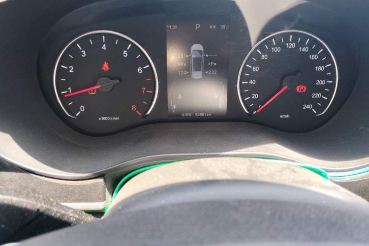 Used BYD Song MAX 2017 1.5T Automatic Smart Connect Elite 7-Seater Odometer Close Up