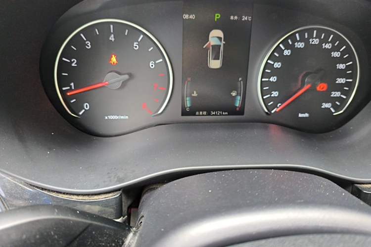 Used BYD Song MAX 2017 1.5T Automatic Smart Connect Elite 7-Seater Odometer Close Up