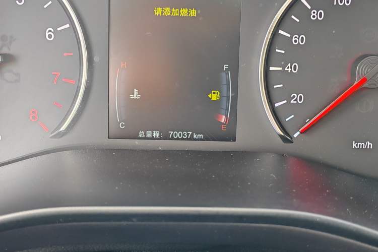 Used BYD Song MAX 2017 1.5T Automatic Smart Connect Elite 7-Seater Odometer Close Up