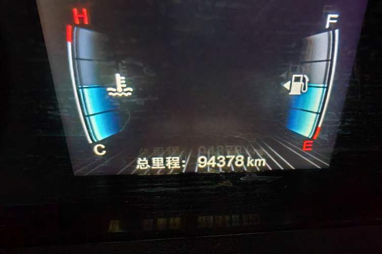 Used BYD Song MAX 2017 1.5T Automatic Smart Connect Elite 7-Seater Odometer Close Up