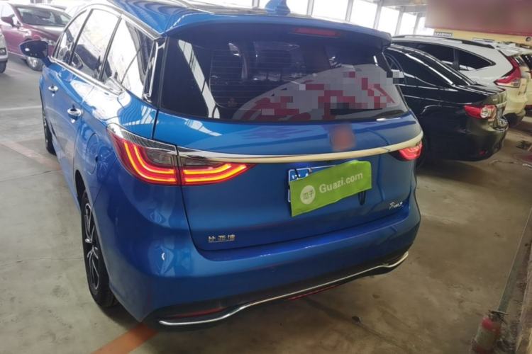 Used BYD Song MAX 2017 1.5T Automatic Smart Connect Elite 7-Seater Rear